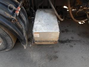 2004 FREIGHTLINER CONDOR Used Battery Box Truck / Trailer Components for sale