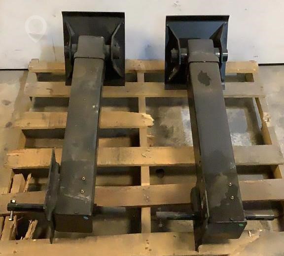 (2) SEMI TRAILER LANDING GEAR Used Other Truck / Trailer Components auction results