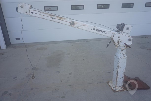 LIFTMOORE 2000 POUND CRANE Used Other Truck / Trailer Components auction results