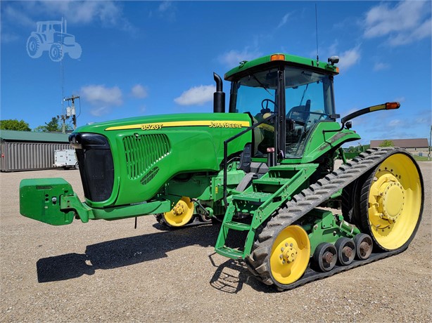 2002 JOHN DEERE 8520T Used 300 HP or Greater Tractors for sale