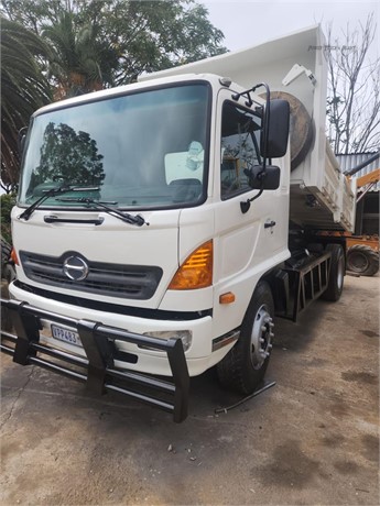 2011 HINO 500 1626 Used Tipper Trucks for sale