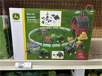 TOMY BARN SET New Other for sale