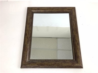 Wood Framed Beveled Wall Mirror 25 X 21 Otros Artículos - polish songs roblox id
