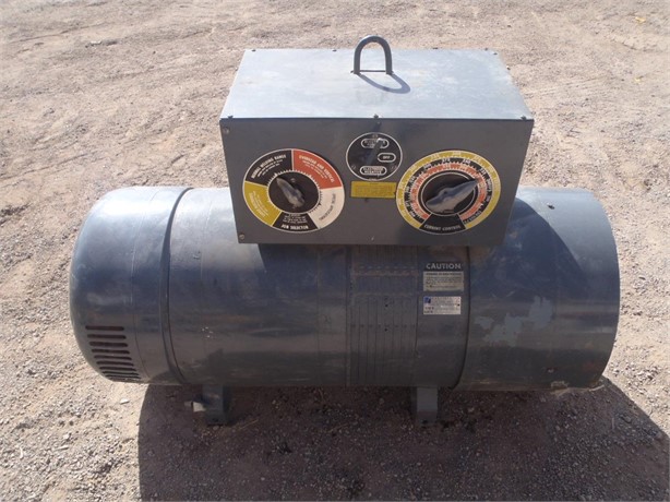 2009 LINCOLN ELECTRIC SAE300 Used Welders for sale