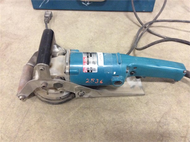 2005 MAKITA PC1100 Used Power Tools Tools/Hand held items for sale