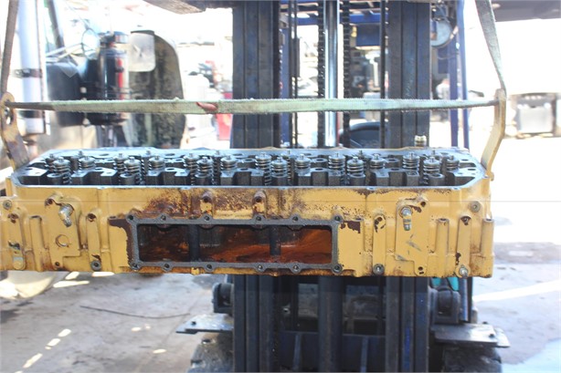 2005 CATERPILLAR Used Cylinder Head Truck / Trailer Components for sale