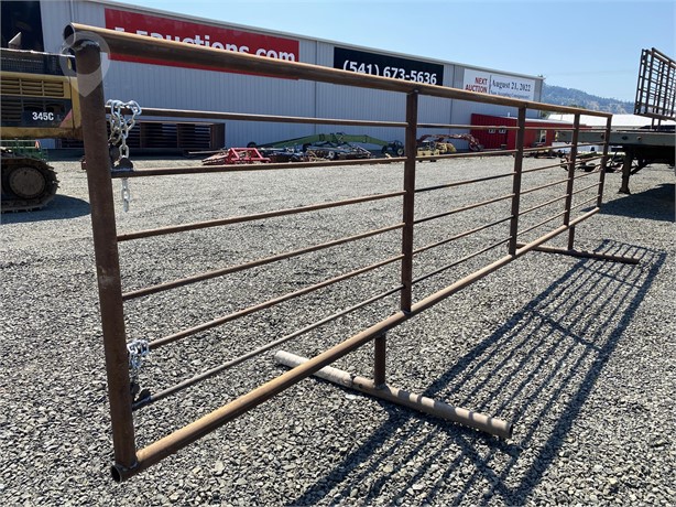 24' PIPE PANEL Used Livestock auction results
