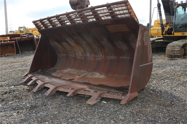 CATERPILLAR 3V6622 Used Bucket, Spade Nose for sale
