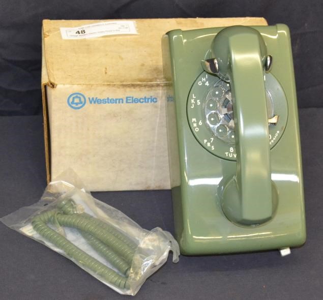 Vintage Western Electric Rotary Phone In Box Ridge Crest Liquidators Auctioneers