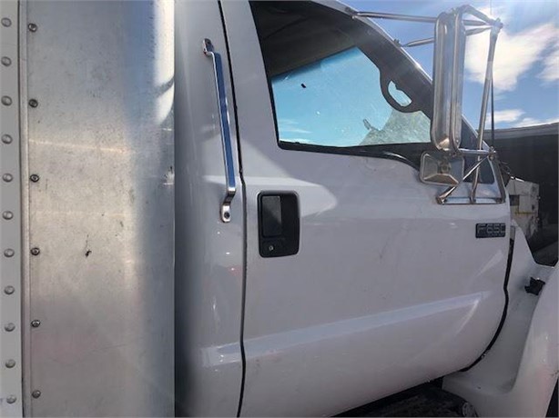 2005 FORD F-650 Used Door Truck / Trailer Components for sale