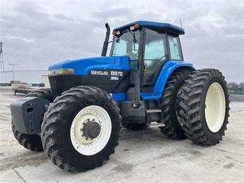 Second-hand NEW HOLLAND 8970 - Farm tractor - 240 hp - 1998