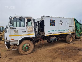 2007 UD UD90 Gebraucht Müllwagen Kommunalfahrzeuge zum verkauf