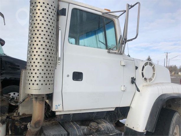 1997 FORD LT9000 Used Door Truck / Trailer Components for sale