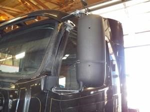 1997 VOLVO VNL64T Used Glass Truck / Trailer Components for sale