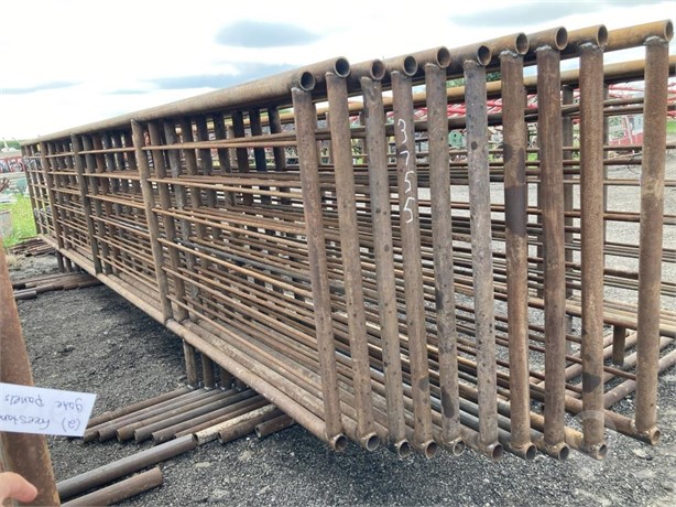 (10) FREESTANDING CATTLE PANELS Used Other auction results
