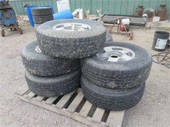 CHEVROLET 6 BOLT WHEELS 265/75R16 Used Wheel Truck / Trailer Components auction results