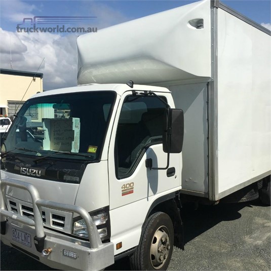 2005 Isuzu NPR 400 Long Cab Chassis truck for sale in Queensland