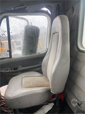 2006 FREIGHTLINER COLUMBIA 120 Used Seat Truck / Trailer Components for sale