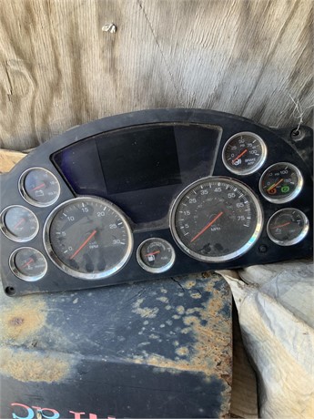2015 PACCAR T680 INSTRUMENT GAUGE CLUSTER Used Other Truck / Trailer Components for sale