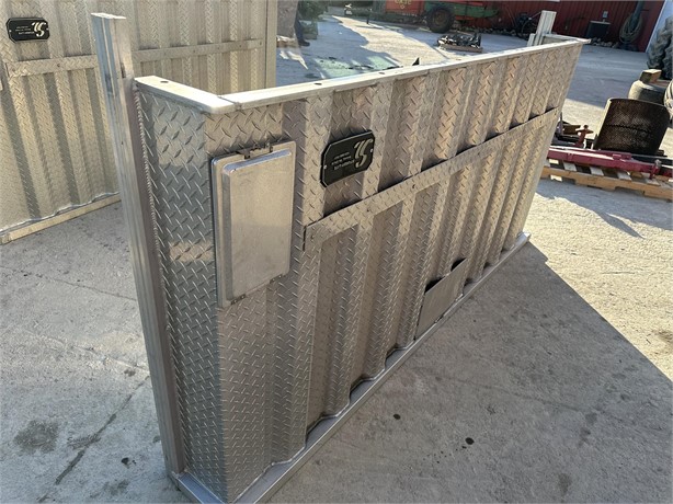 STURDY LITE ALUMINUM BULK HEAD Used Other Truck / Trailer Components auction results