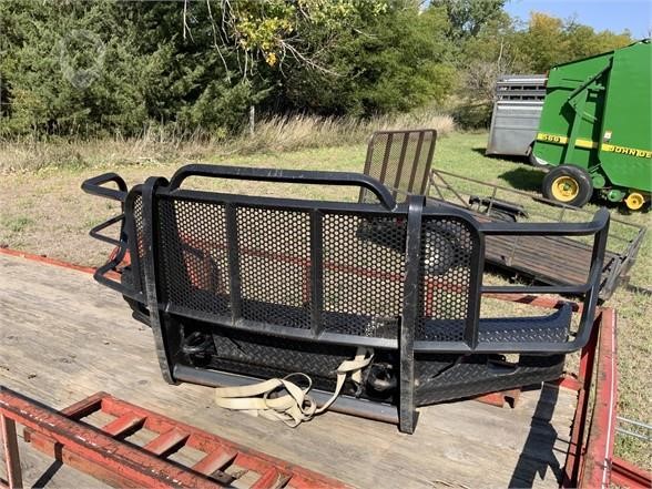 THUNDER STRUCK GRILLE GRILL GUARD Used Grill Truck / Trailer Components auction results
