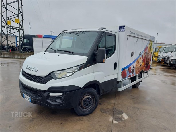 2014 IVECO DAILY 35S11 Used Transporter mit Kühlkoffer zum verkauf