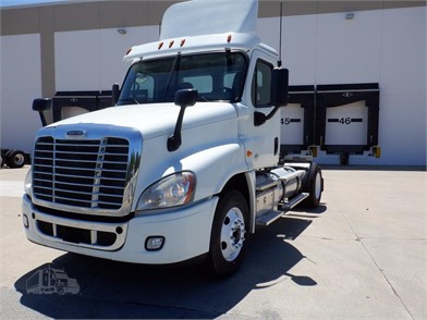 Freightliner Trucks For Sale In East Troy Wisconsin 232 Listings Truckpaper Com Page 1 Of 10