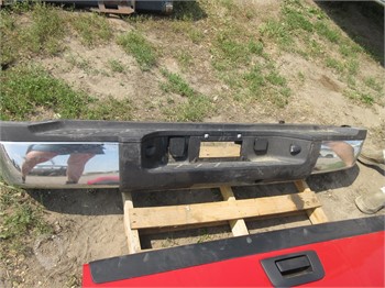 2013 GMC/CHEVY REAR BUMPER Used Bumper Truck / Trailer Components auction results