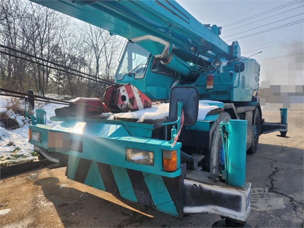 1991 KOBELCO RK100 Used 荒れた地形クレーン