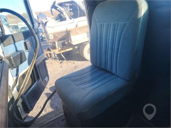 1995 VOLVO WG64T Used Seat Truck / Trailer Components for sale