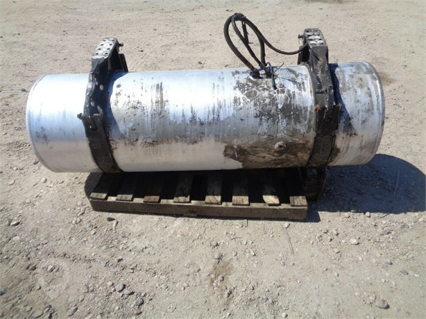 2002 FREIGHTLINER Used Fuel Pump Truck / Trailer Components for sale