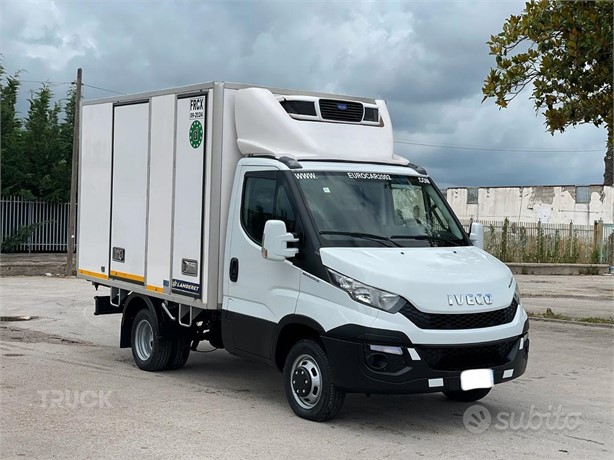 2015 IVECO DAILY 35C15 Used Transporter mit Kühlkoffer zum verkauf