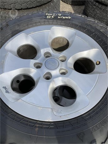 FALLEN WILDPEAK AT 255/70R18 Used Tyres Truck / Trailer Components auction results