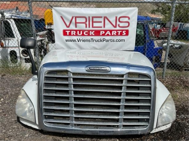 FREIGHTLINER CASCADIA Used Bonnet Truck / Trailer Components for sale