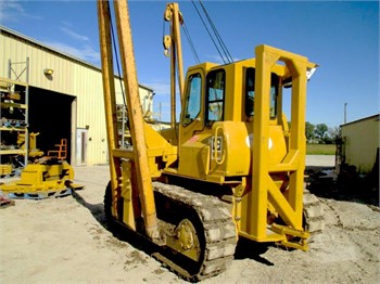 1980 CATERPILLAR 561D Used Pipelayers for hire