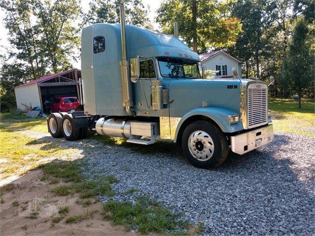 2000 Freightliner Fld120 Classic For Sale In Spencer Tennessee