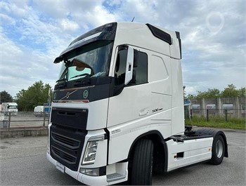 2021 VOLVO FH13.500 Used Tractor with Sleeper for sale