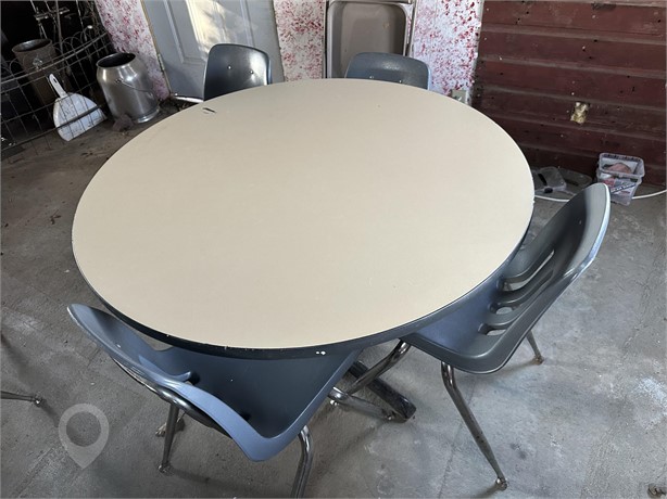 42" ROUND TABLE Used Tables Furniture auction results