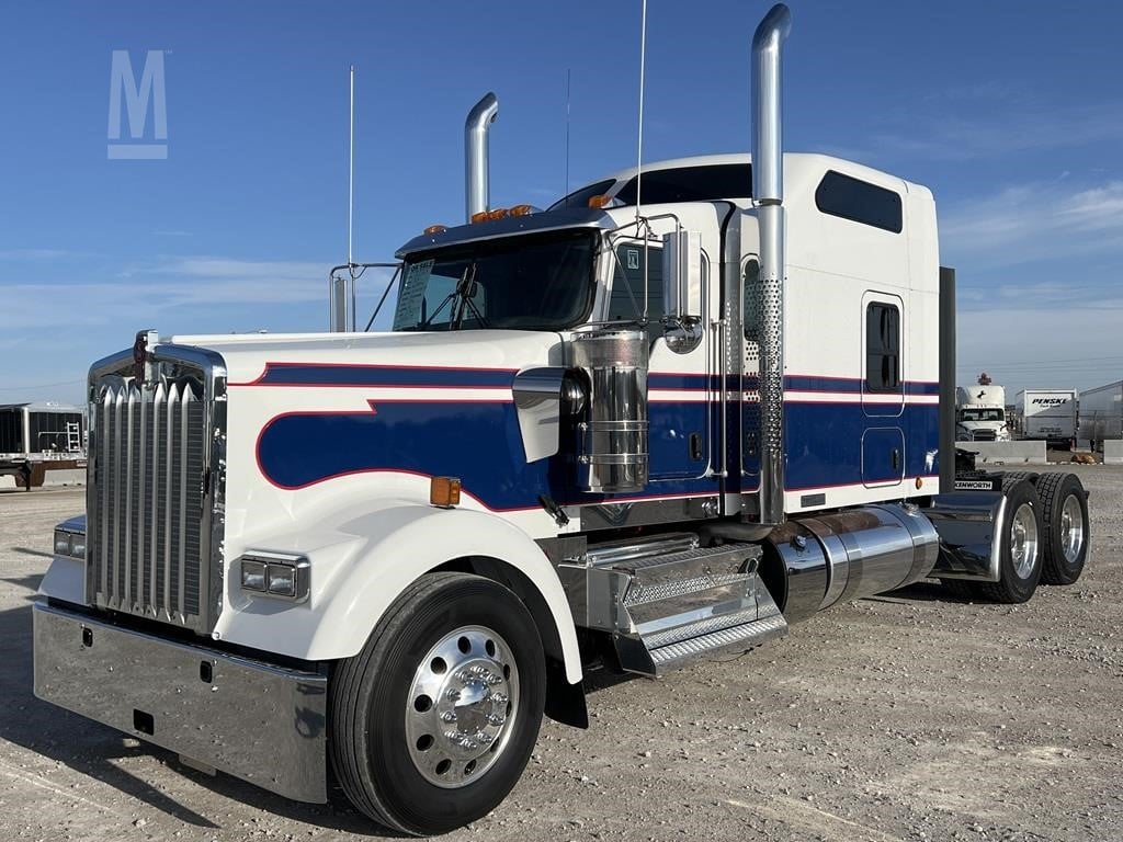 2024 KENWORTH W900L For Sale In Knoxville, Tennessee MarketBook.ca