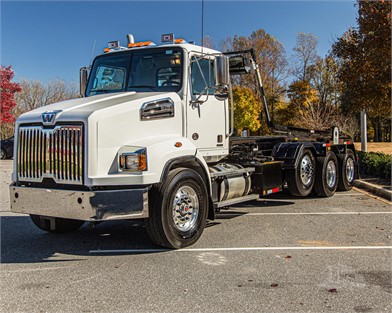 Garbage Trucks For Sale In Oklahoma 11 Listings Truckpaper Com Page 1 Of 1