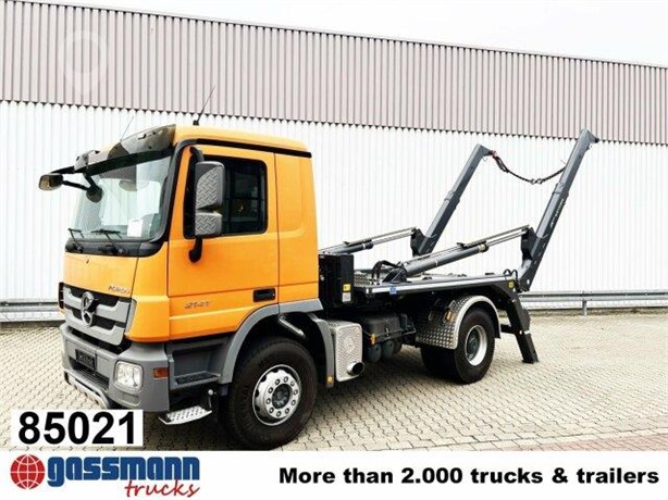 2015 MERCEDES-BENZ ACTROS 2141 New Skip Loaders for sale