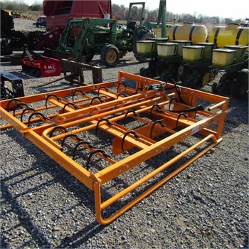 LANDHONOR SKIDSTEER HAY BALE GRAPPLING HOOK Auction Results in Cleveland,  Ohio