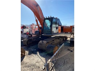 HITACHI ZX250 LC-5N Excavators For Sale | MachineryTrader.com