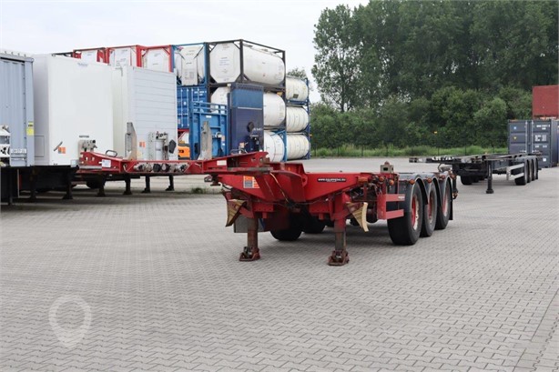 2009 PACTON T3-010 Used Skeletal Trailers for sale
