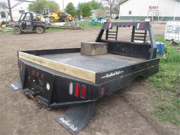 2015 BRADFORD BUILT 96 X112 INCH Used Headache Rack Truck / Trailer Components auction results