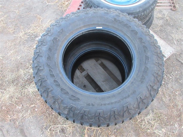 GOODYEAR LT265/70R17 Used Tyres Truck / Trailer Components auction results