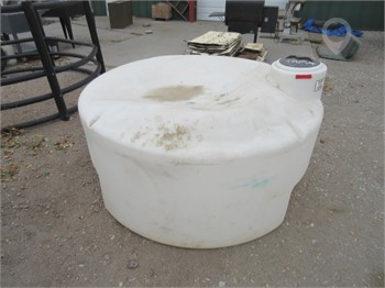 SNYDER PICKUP WATER TANK 425 Used Other Truck / Trailer Components auction results