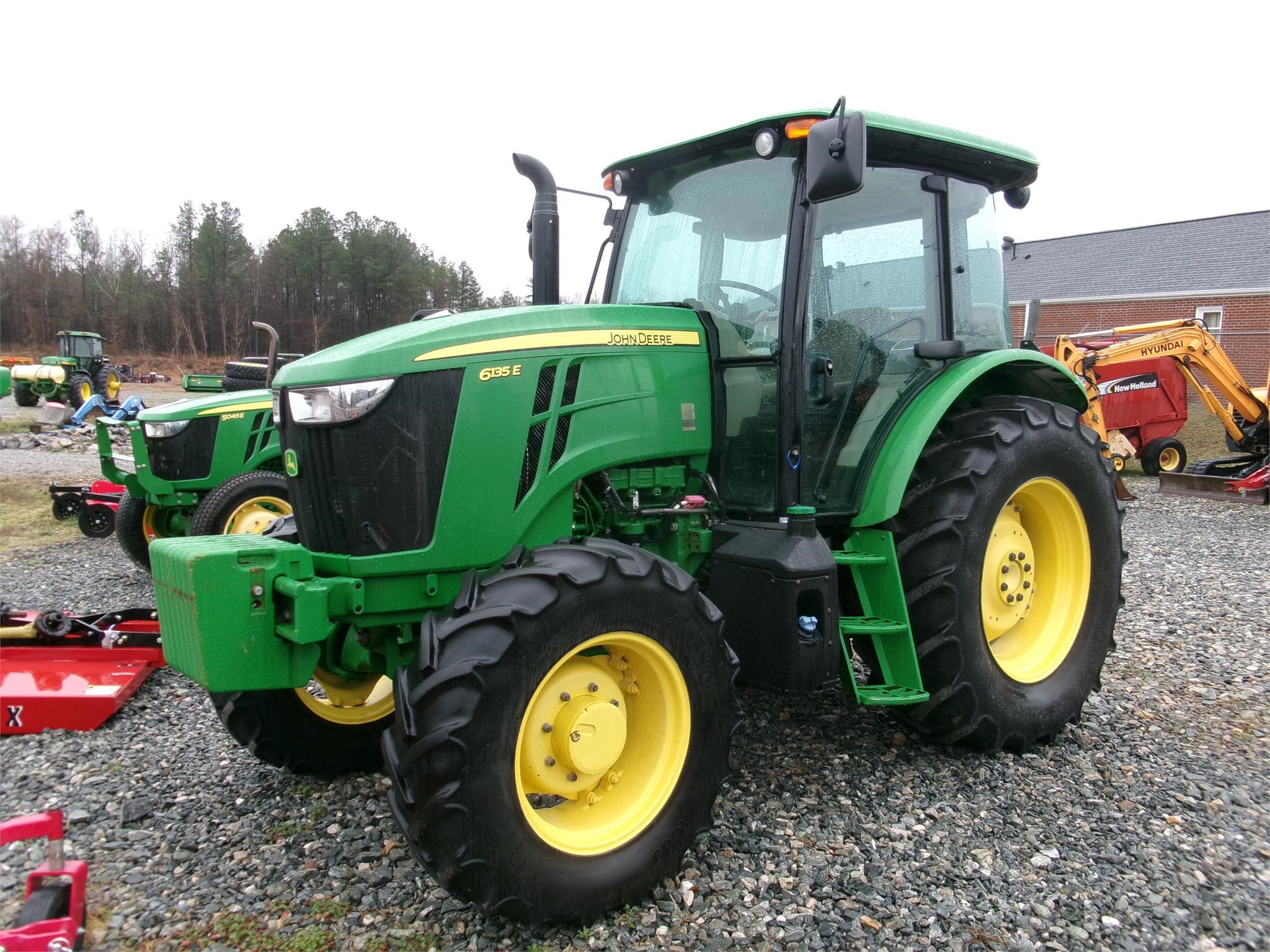 Tractors For Sale By T & J Farm Equipment Sales Inc. - 40 Listings