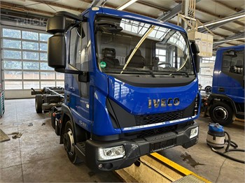 2017 IVECO EUROCARGO 75E16 Gebraucht Pritschen LKW mit Auffahrrampe zum verkauf