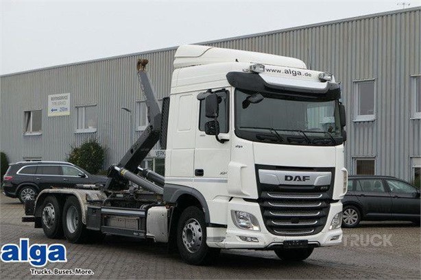 2020 DAF XF480 Used Vrachtwagen met Haak-Kraan te koop